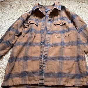 Patagonia Brown and navy Plaid Button-Up flannel